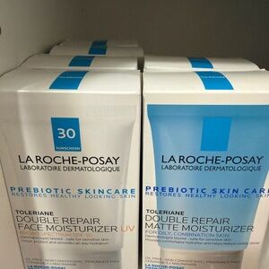 Double Repair Face Moisturizer with SPF 30 - White